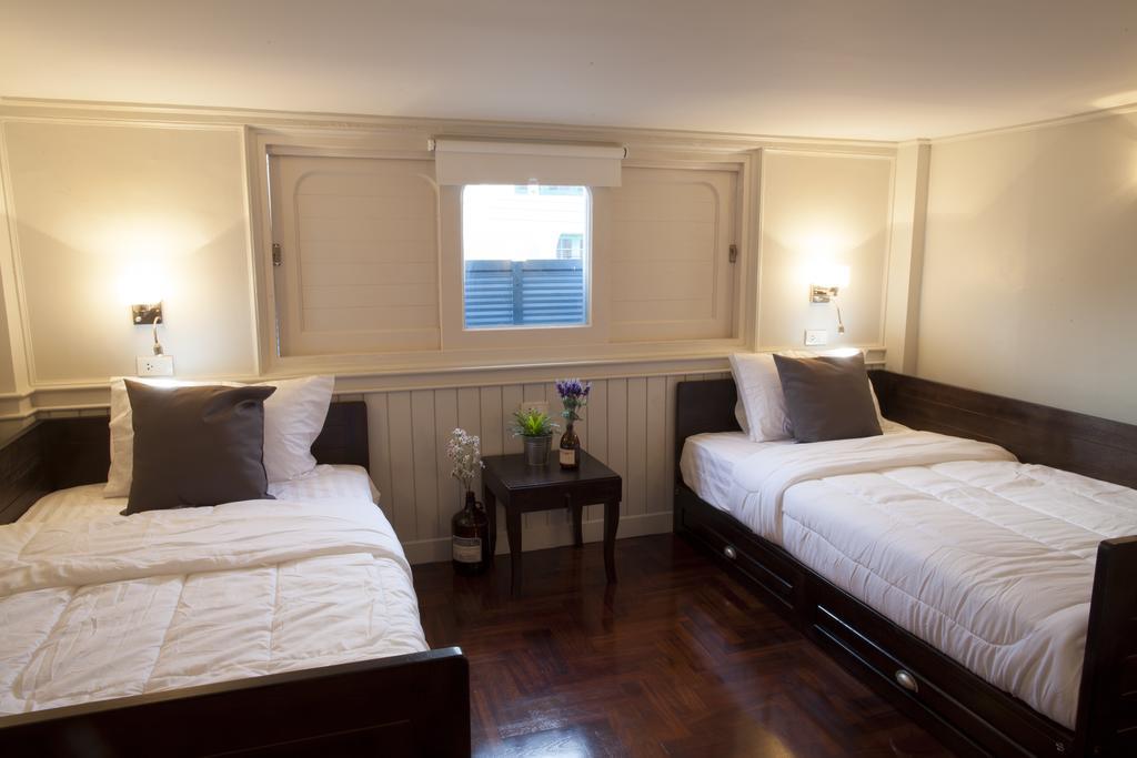 Golden Mountain Hostel Bangkok