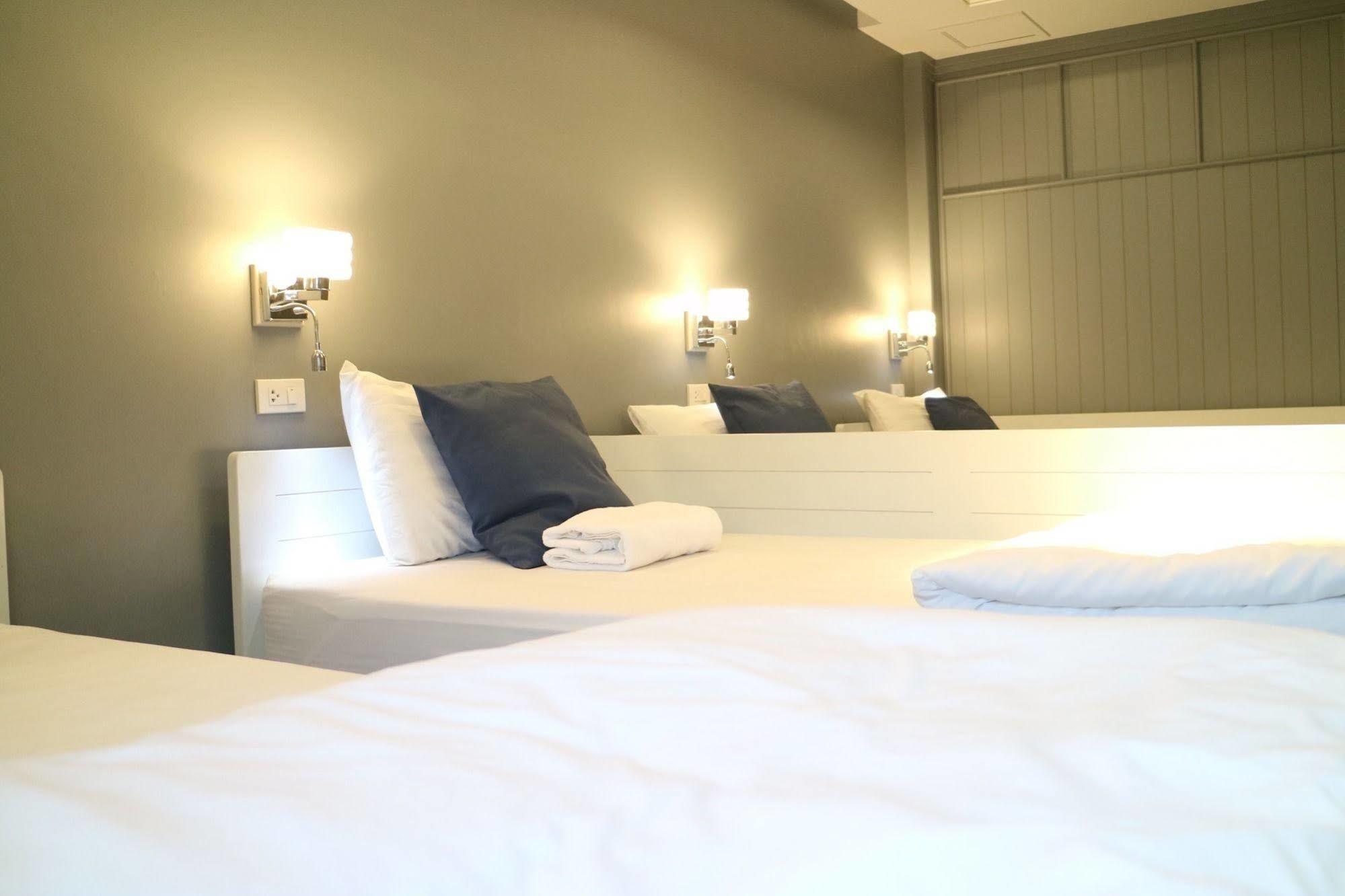 Hostel Golden Mountain